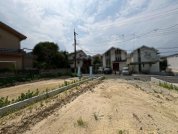現地見学当日から承っております♪現地周辺の環境や、駅までの道のりなど周辺環境も合わせてご確認いただき、ぜひご検討ください!
