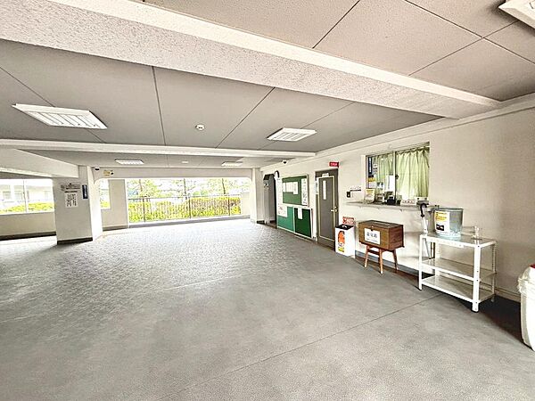 【周辺施設もご紹介可能】お住まいになった際のイメージをお持ちいただくため、周辺施設へのご案内も致します♪お気軽にお申し付けください！