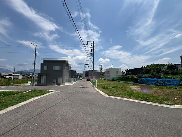 【建築条件無】 建築条件が無いのでお好きなハウスメーカーで建築可能です♪