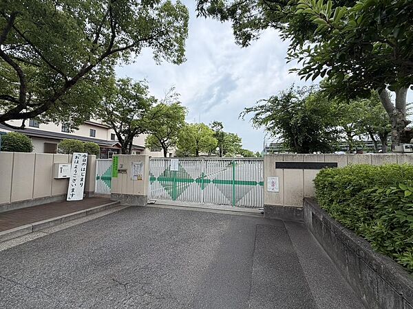 大阪狭山市立第七小学校まで徒歩１２分