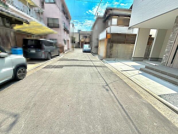 閑静な住宅街です。商業エリアも近く生活至便です。