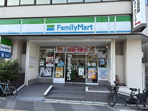 ファミリーマート北加賀屋店