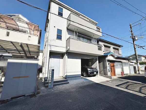 バルコニー２カ所ございます♪洗濯物が多い日も沢山干せるので、安心ですね！