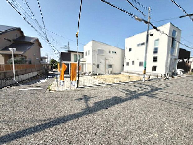 ゆとりのある洗面室ですよ♪朝の身支度もスムーズにできますね!