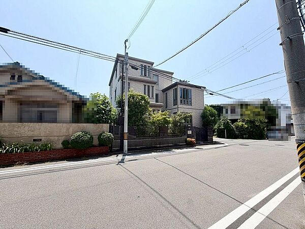 【広々９ＬＤＫ】家族の多いご家庭や２世帯住宅にもいいですね♪是非現地にてご確認ください♪