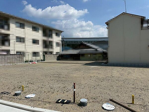 南海本線「北助松」駅まで徒歩５分！毎日の通勤や通学に便利ですね♪