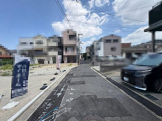 万代堺深井店まで徒歩4分♪コノミヤ深井店まで徒歩9分♪毎日のお買い物に便利ですね!その日の特売日などでスーパーを選べますね♪