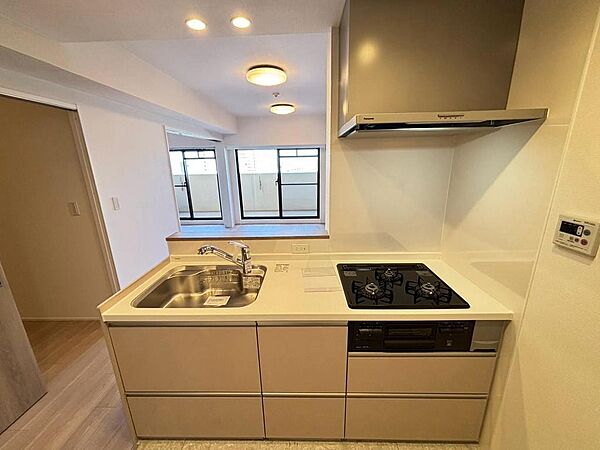 ◆周辺にはスーパーや薬局など、商業施設がそろっていますよ！とても住みやすい環境です◆