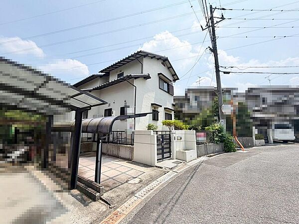 【個性あふれる住まいを実現できる「建築条件無の売土地」です】