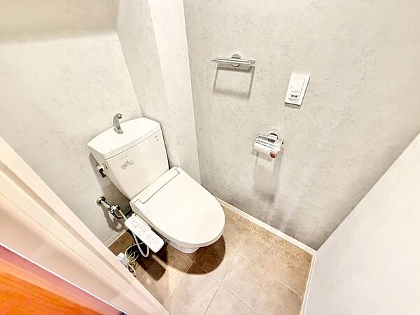 【温水洗浄便座】寒い日は特に助かる温水洗浄便座付きトイレです！