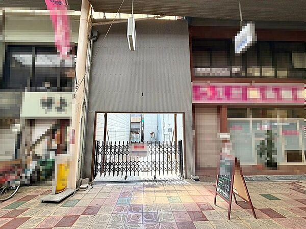 商店街だから資産価値が落ちにくく、将来売却や賃貸に出す場合に高い資産性を期待できますよ♪