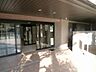 エントランス：床材もリフォームしますよ！綺麗な室内をぜひ現地にてご体感下さい♪