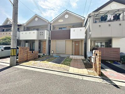 外観：本日ご内覧可能です！令和８年７月リフォーム済！すぐに新生活始めていただけますよ♪