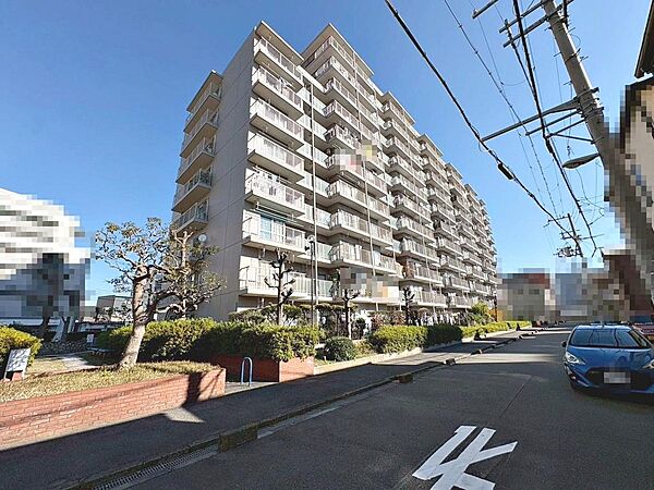 収納スペースがあるので、収納場所に困りませんよ！家族の思い出も大切にしまっておけますね♪