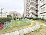 その他：敷地内に公園ありますよ♪お子様の遊び場所にいいですね！