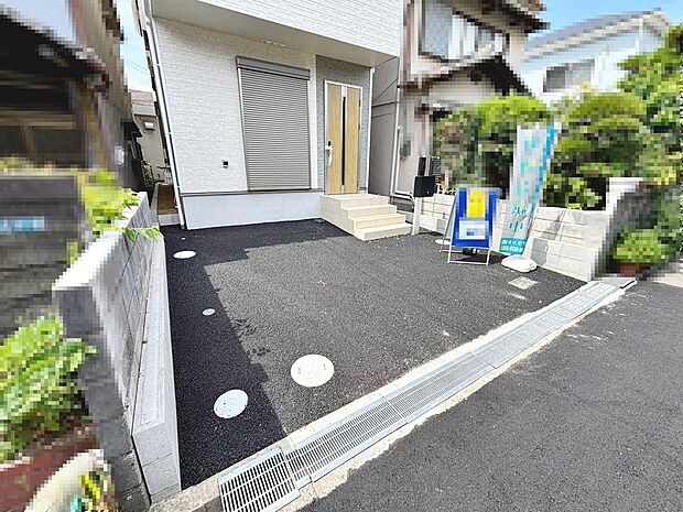 駐車1台可能です!愛車の置き場所に困らないですね♪