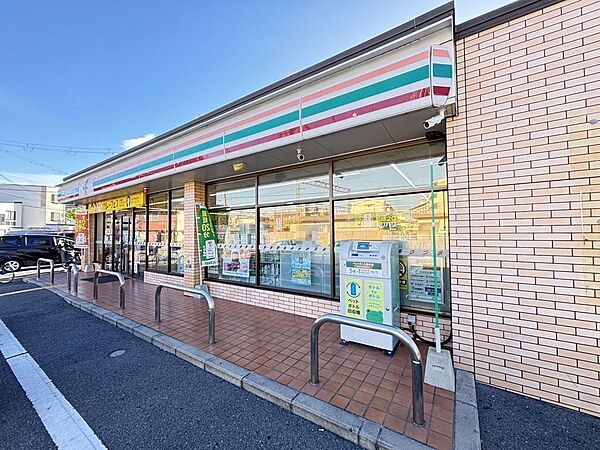 セブンイレブン大阪住吉１丁目店まで徒歩６分
