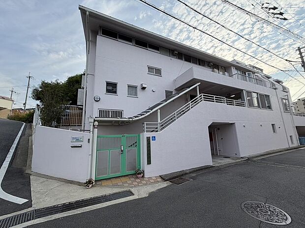 麦の子保育園まで徒歩９分