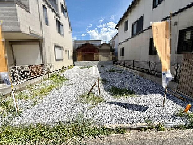 サンプラザまで徒歩2分!日之出屋まで徒歩5分!スーパー玉出まで徒歩9分!毎日のお買い物に便利ですね♪その日の特売日などでスーパーを選べますね♪