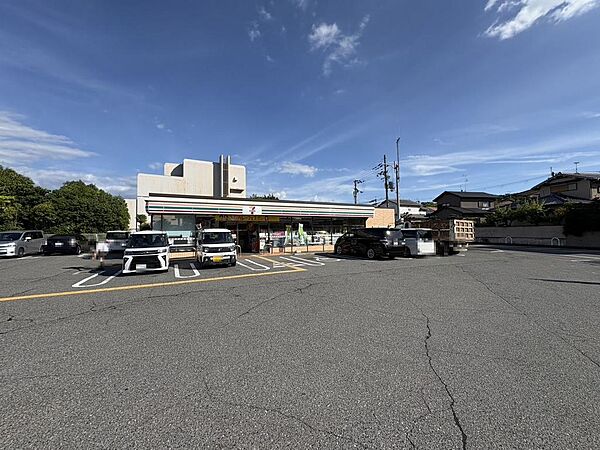 セブンイレブン堺赤坂台６丁店