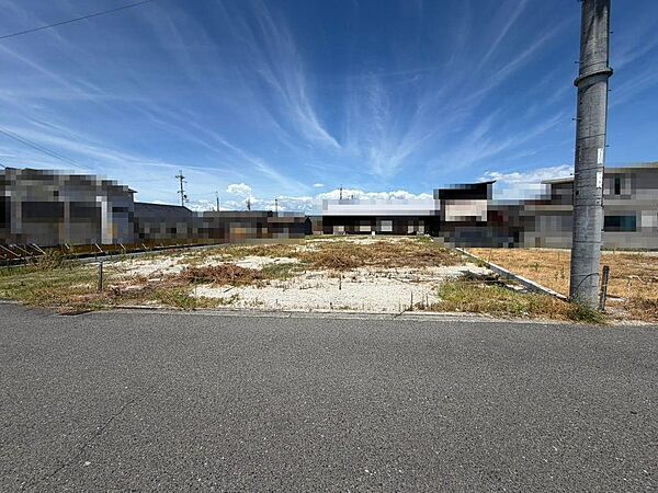 【閑静な住宅地でのびのび子育て】閑静な住宅地で子育て家族にピッタリ！毎日のお散歩も快適な緑に恵まれたエリアです♪