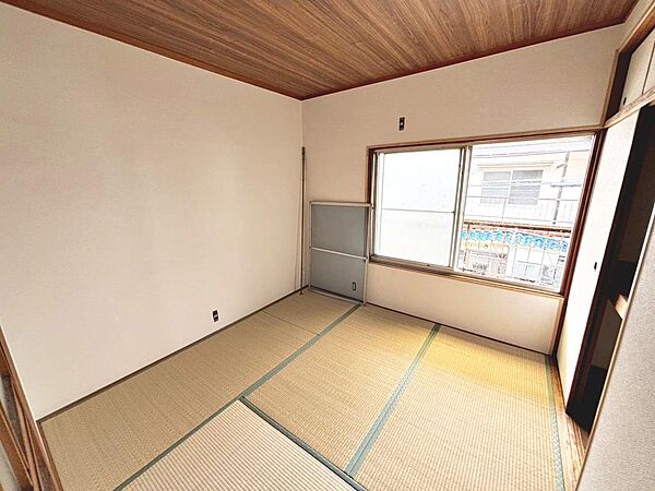 ☆和室ございます☆一息つく時の癒しの空間や客間にも使えますね♪