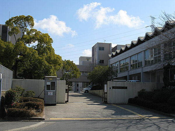 大阪狭山市立南第二小学校まで徒歩３分