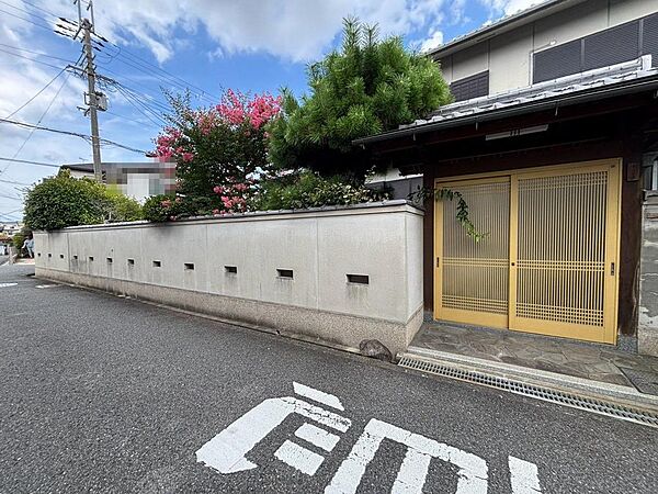 親切・丁寧を心がけ、お客様目線で物件探しのお手伝いをさせて頂きます♪お気軽にお問い合わせください！