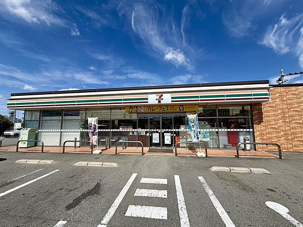 セブンイレブン堺インター前店