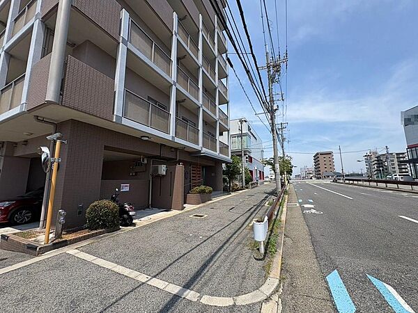 ☆３ＬＤＫの暮らしやすいお住まい☆お子様のお部屋や趣味のお部屋もご用意いただけます♪