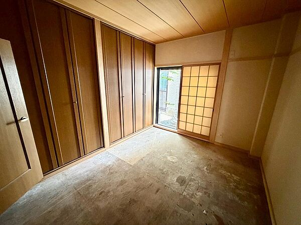 【暮らしやすい３ＳＬＤＫ】テレワークのお仕事部屋、子供部屋等、ライフスタイルや家族構成に合わせて多目的にご使用いただけます♪