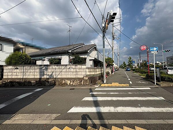 現地見学予約は当日から承っております！いつでもお気軽にお問い合わせ下さいませ♪