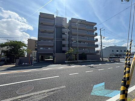 住宅ローン相談会も開催中ですので、お気軽にお問い合わせ下さいませ♪現地見学などお気軽にお問い合わせ下さいませ♪