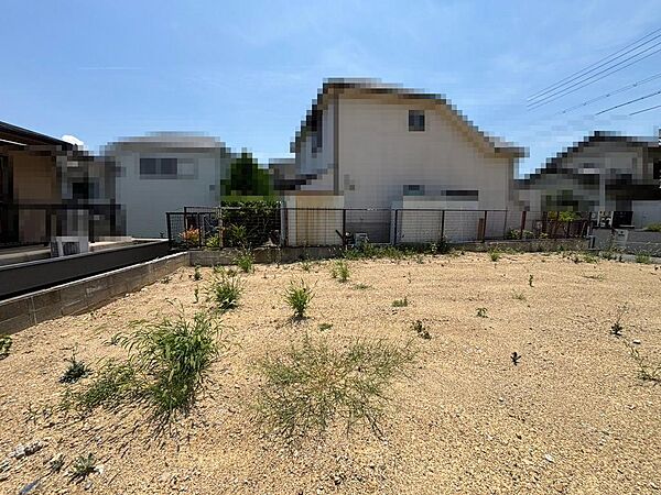 現況更地ですので、解体費用がかからないのが嬉しいですね♪