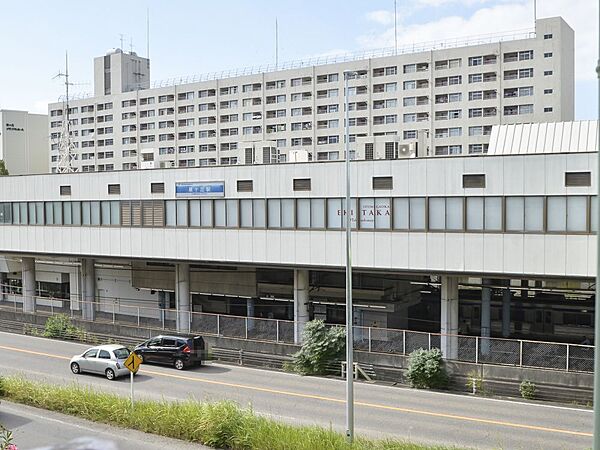 南海泉北線「泉ヶ丘」駅まで徒歩１８分