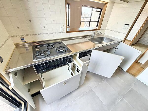 お家探しを始めてみようと思われたら是非【イエストア】までお気軽にご相談下さいませ♪