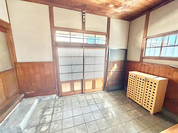 玄関