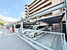 駐車場：【駐車場】敷地内駐車場（月額：3000円）ございますよ！空き状況確認必要です！詳しくは担当までお問い合わせください！
