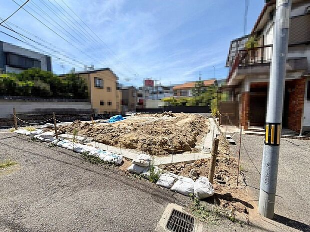 防犯カメラも設置しております!防犯設備として欠かせないTVモニター付きインターフォンもありますよ♪セキュリティ面も安心ですね!