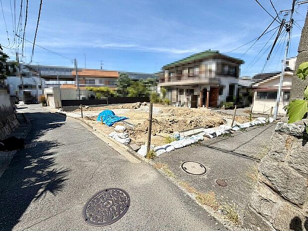 トイレ1階と2階の2ヶ所あります!忙しい朝や家族の多いご家庭も安心ですね♪