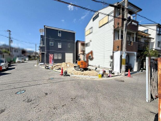 【3LDK+4WIC】暮らしやすい間取りですので、子供部屋や趣味のお部屋も作れます♪ 資料請求だけでもお気軽にお問い合わせください!