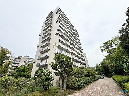 【暮らしやすい3LDK】テレワークのお仕事部屋、子供部屋等、ライフスタイルや家族構成に合わせて多目的にご使用いただけます♪