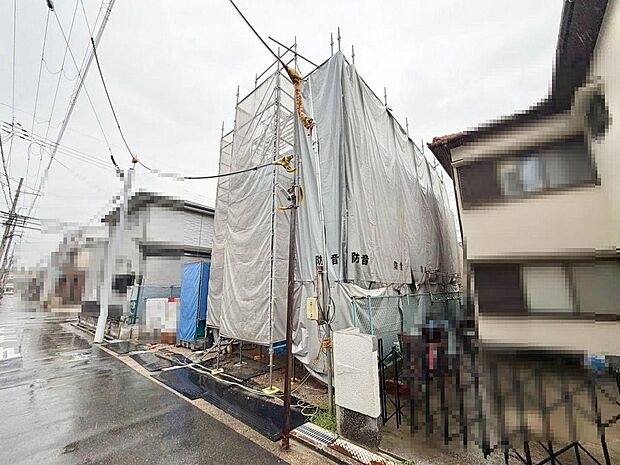【広々4LDK+書斎+WIC】テレワークのお仕事部屋、子供部屋等、ライフスタイルや家族構成に合わせて多目的にご使用いただけます♪