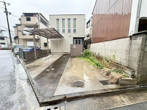 外観：327002974908