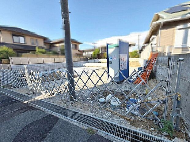 【TVモニターインターホン】急な来客時も外の様子が見えて安心ですね!