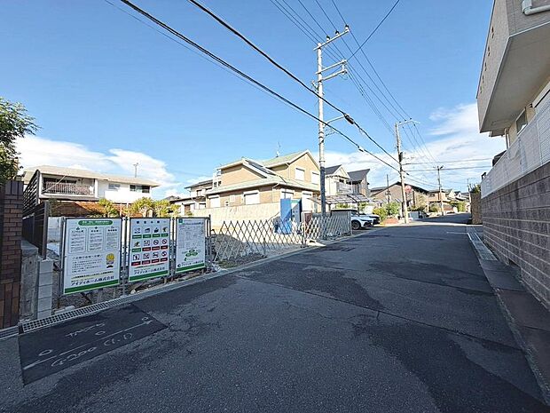 全室洋室、収納充実の使い勝手の良い間取です。満足度の高い新築住宅です!