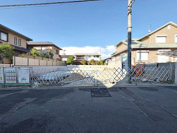 一坪以上の浴室でのびのび一日の疲れを癒して下さいね!浴室に窓が付いているので、換気ができて湿気やカビ防止になりますよ♪