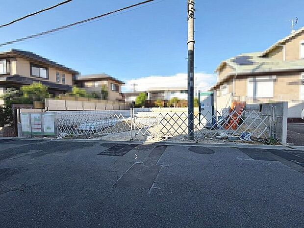 トイレ1階と2階の2ヶ所あります!忙しい朝や家族の多いご家庭も安心ですね♪