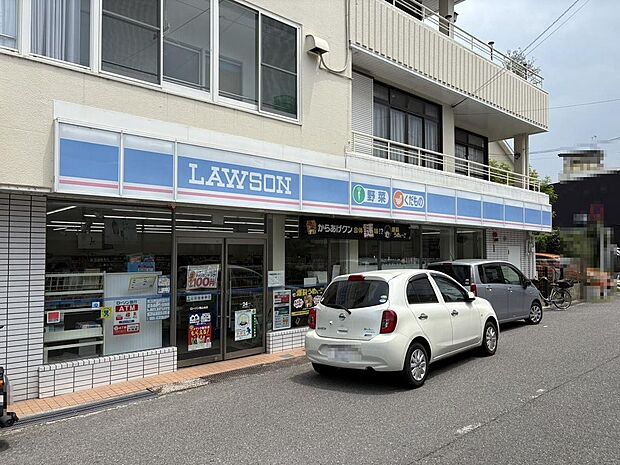 ローソン西山台店まで徒歩9分