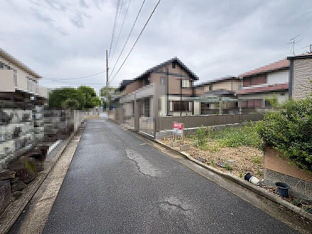 浴室には窓があり換気良好に保てます。ゆったりとくつろげるゆとりのある浴室ですよ!